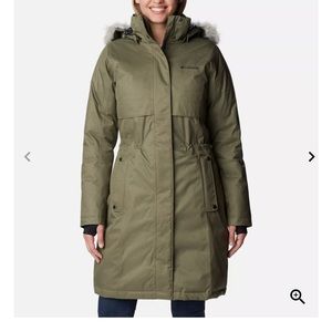 NWT Columbia Women’s Down Winter Coat Size Lg Color GREY